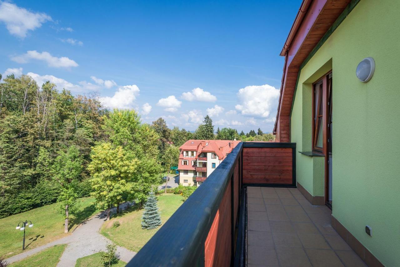 Parkowa Polana Myweek Apartment Polanica-Zdroj Exterior photo